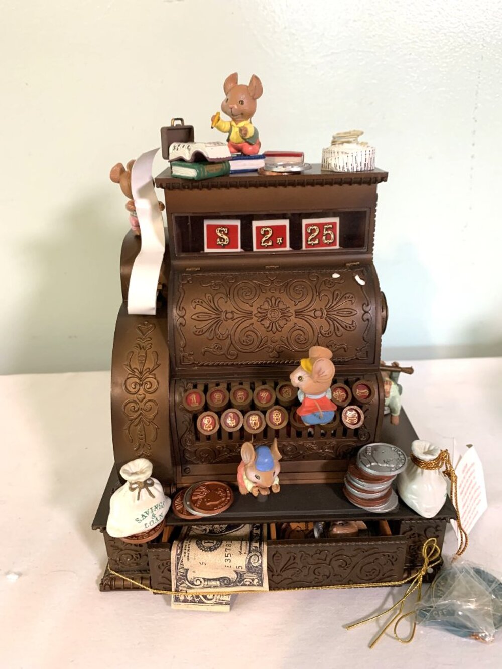 Enesco Vtg Rare Animated Mice N Dice We’re In Money Music Box